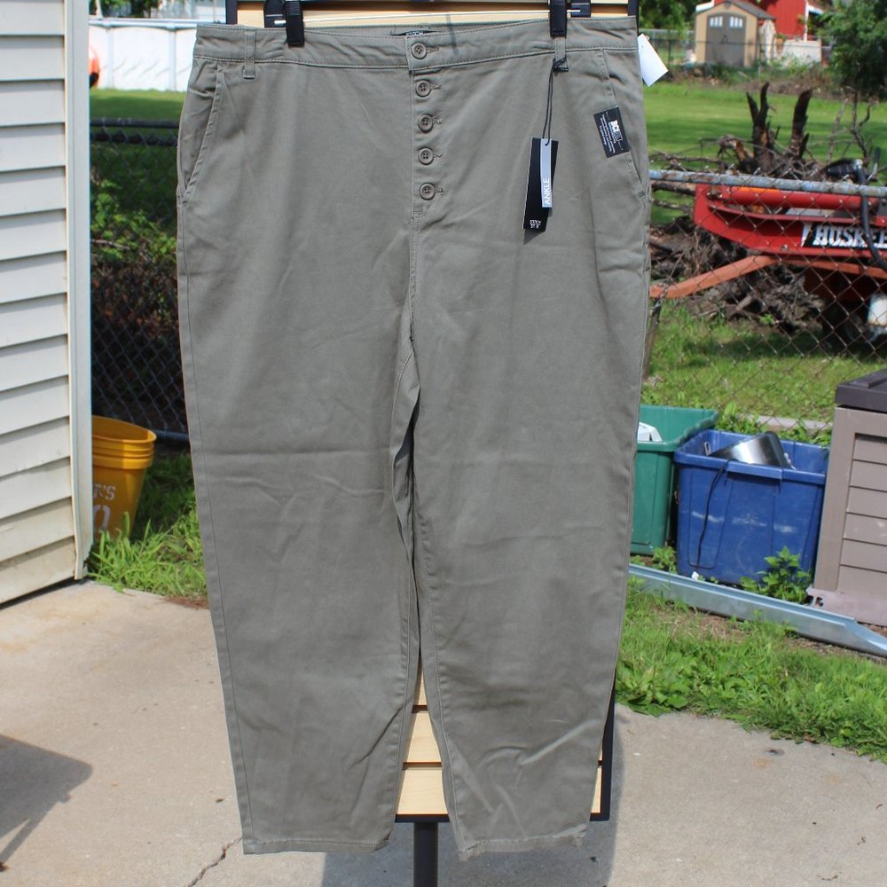 Olive Green Ankle Tapered Utility Button Pant